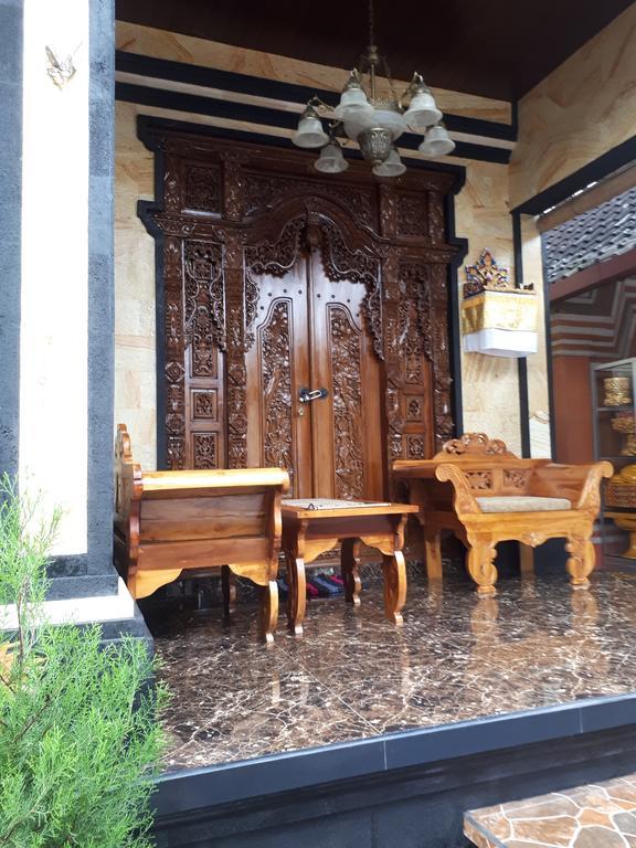 Indy House Hotel Ubud  Exterior photo
