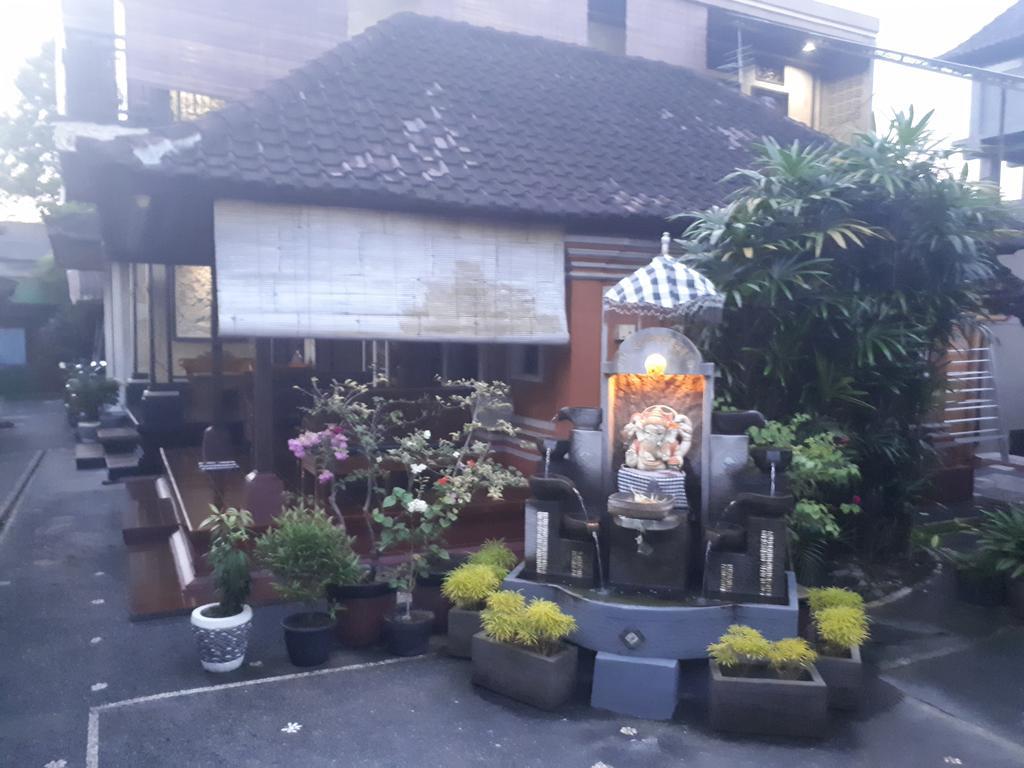 Indy House Hotel Ubud  Exterior photo